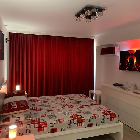 Mery Apartment Galaţi エクステリア 写真