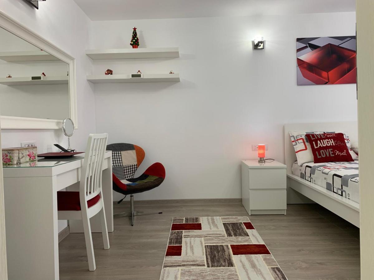 Mery Apartment Galaţi エクステリア 写真