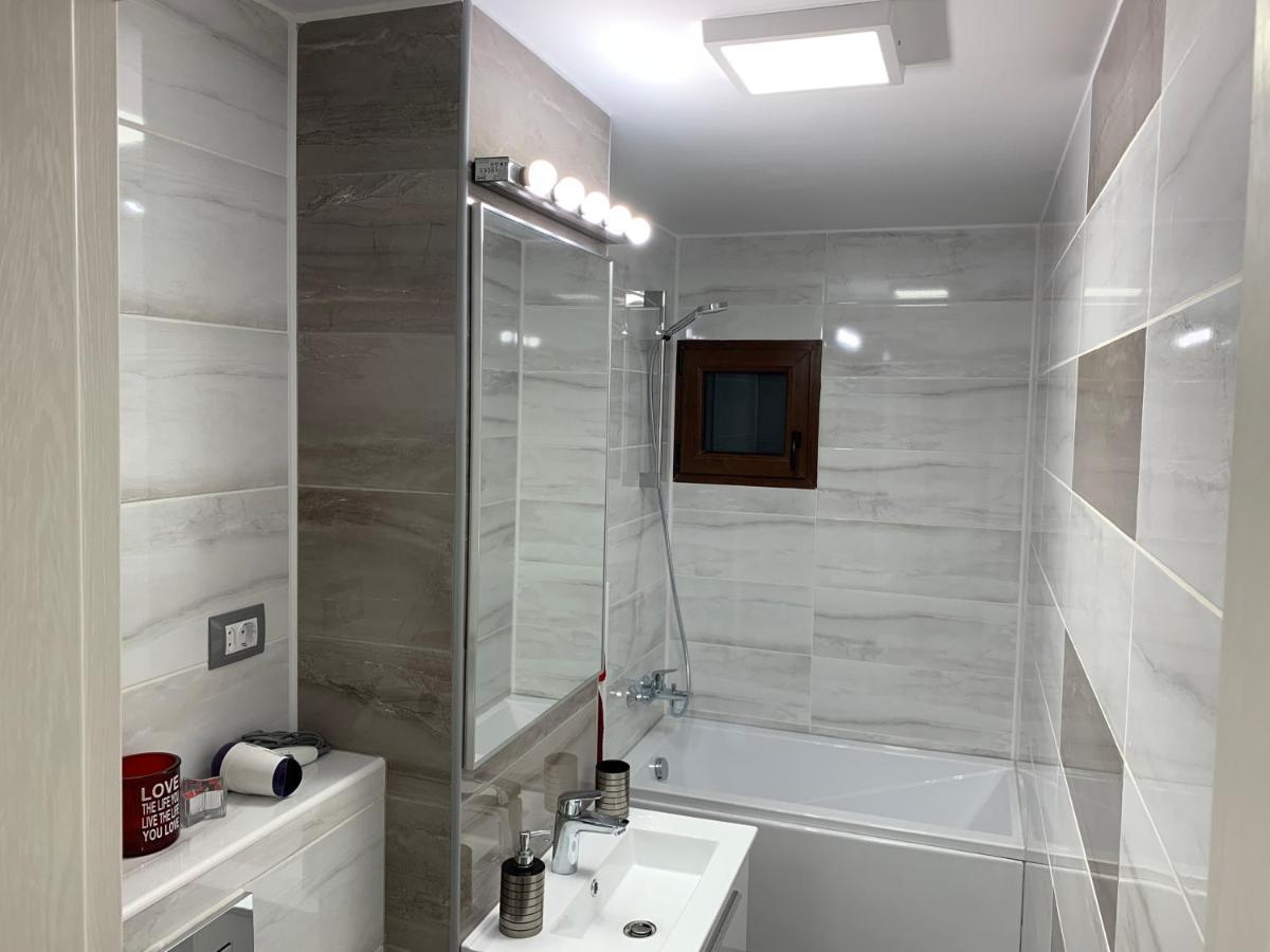 Mery Apartment Galaţi エクステリア 写真