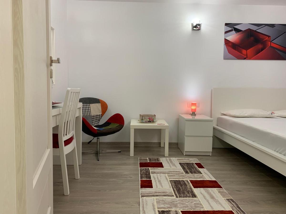 Mery Apartment Galaţi エクステリア 写真