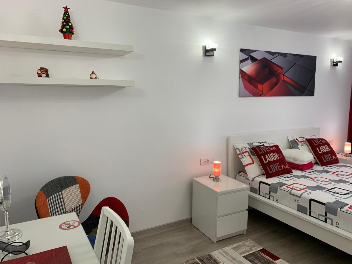 Mery Apartment Galaţi エクステリア 写真