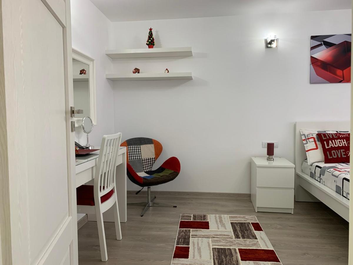 Mery Apartment Galaţi エクステリア 写真